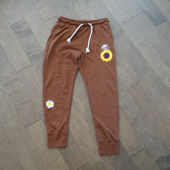 Nike Sportswear Embroidered Sunflower Brown French Terry Joggers Size: Large - Picture 3 of 9